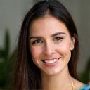 Ritratto di Elena R., cliente soddisfatta